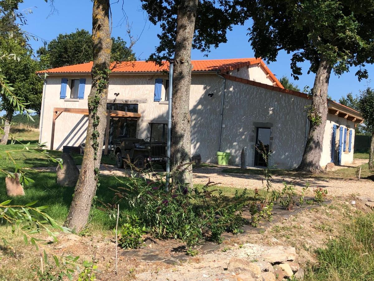 הוילה Neuville  Chez Le Damian מראה חיצוני תמונה
